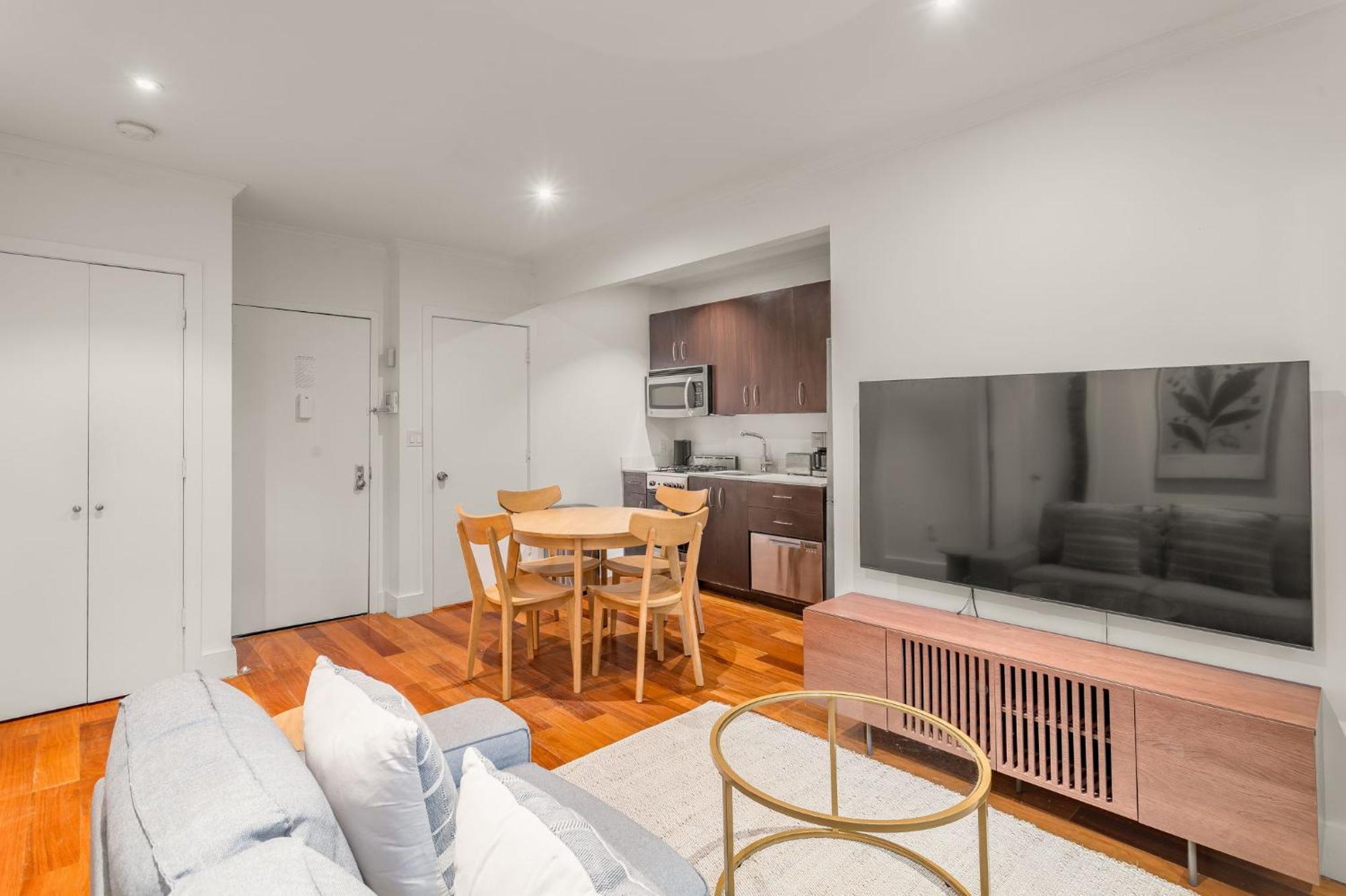 Apartamento East Village Escape With 3bd 2ba Near Tompkins Square Park *